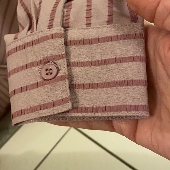 New with tag BCBGMAXAZRIA blouse - Picture 6 of 7